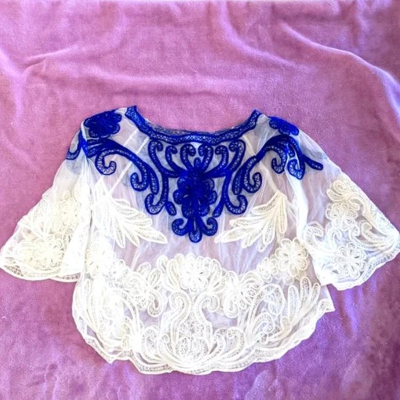 Embroidered sheer blouse - Picture 3 of 3